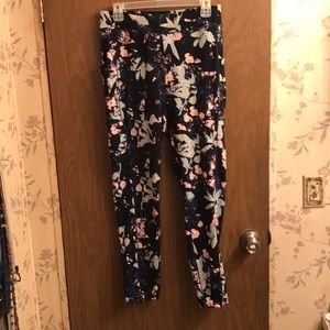 Pop Fit leggings w/side pockets